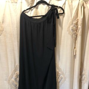 SHEIN - Black off shoulder Maxi Dress- M